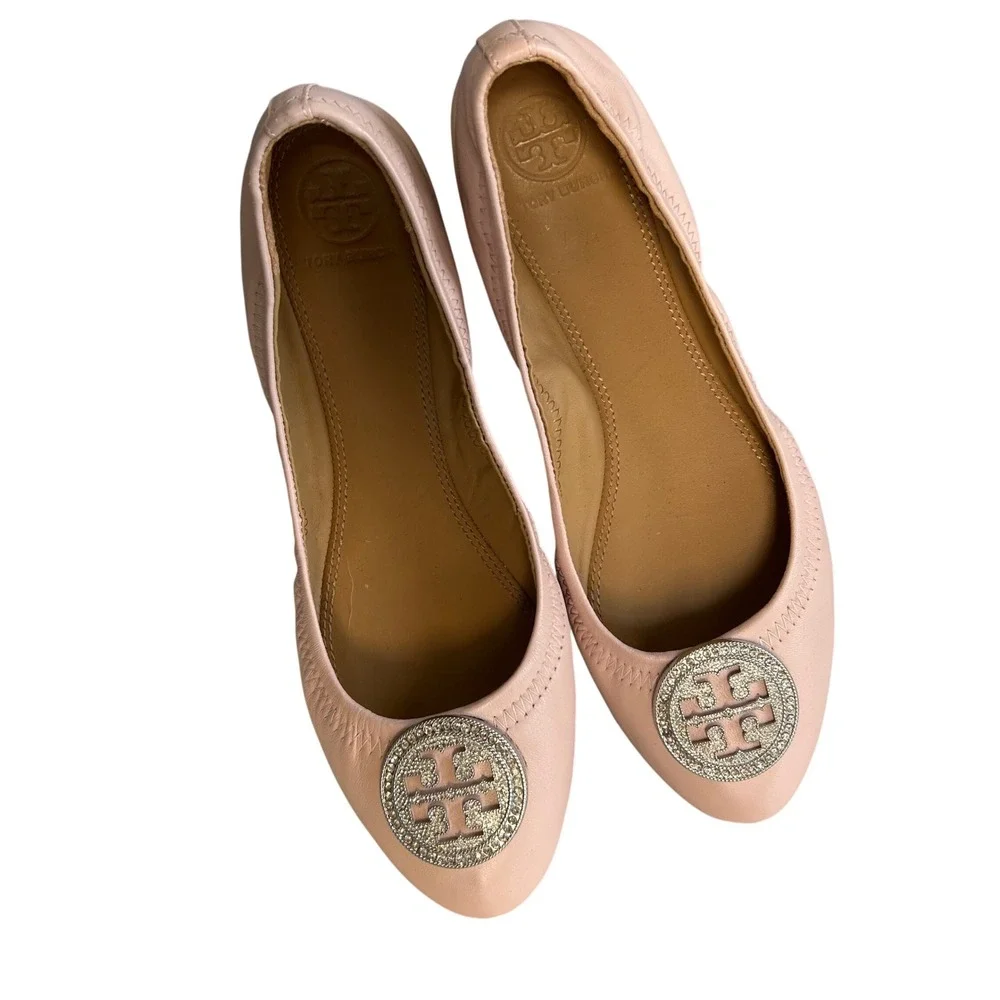 Tory Burch Minnie Travel Ballet Flats size 8 Pink Leather Crystal Medallion